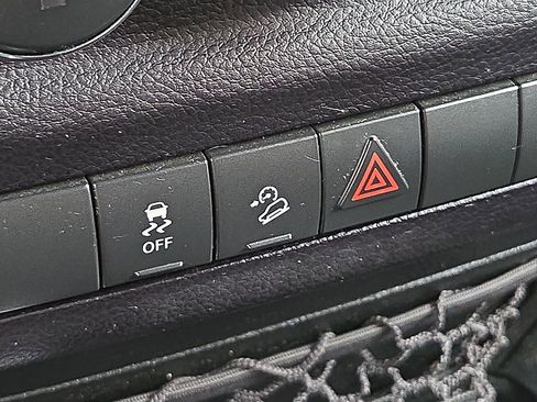 Used 2016 Jeep Wrangler Unlimited Sport w/ Quick Order Package 24S AWD/4WD image 22