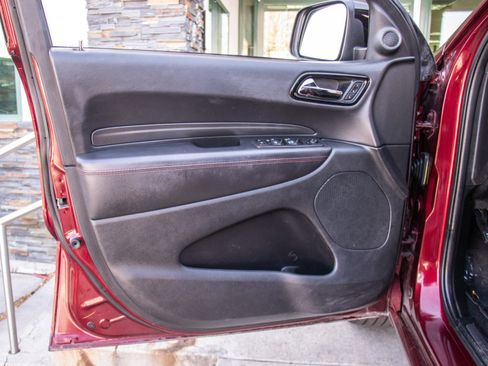 Used 2023 Dodge Durango GT image 9