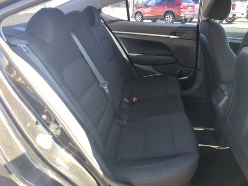 Used 2020 Hyundai Elantra SE w/ Cargo Package (C1) image 30