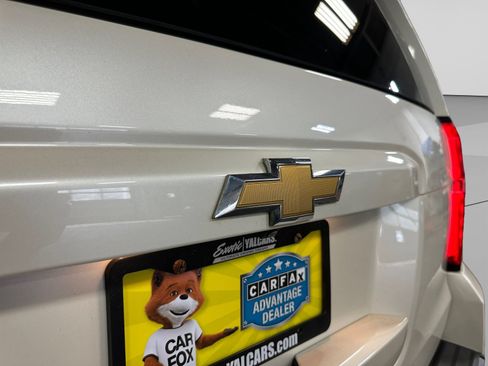 Used 2015 Chevrolet Tahoe LTZ AWD/4WD image 40