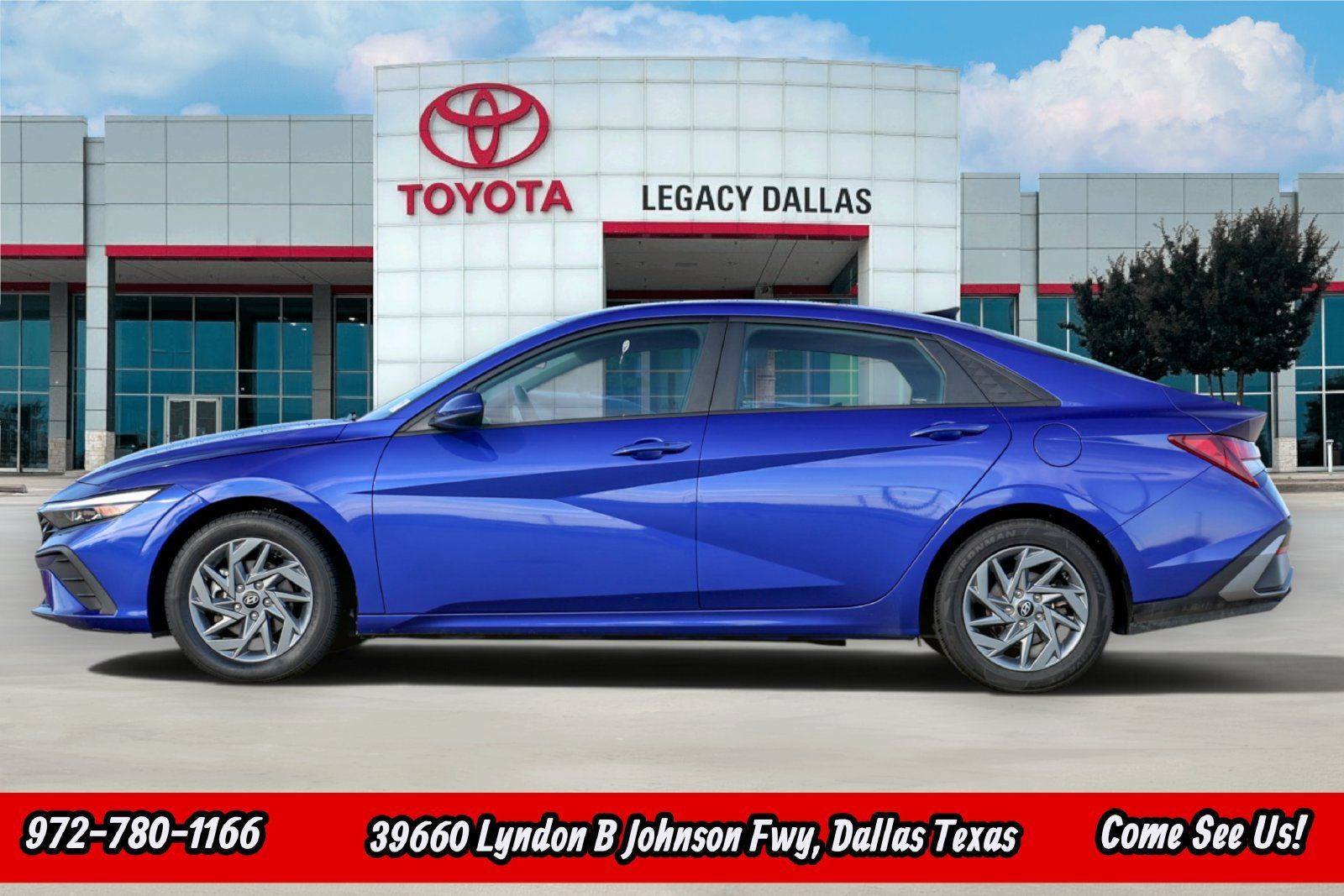 Used 2024 Hyundai Elantra SEL FWD image 7