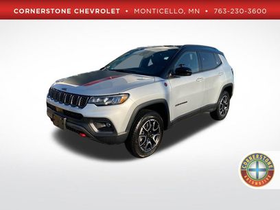 Used 2025 Jeep Compass Trailhawk