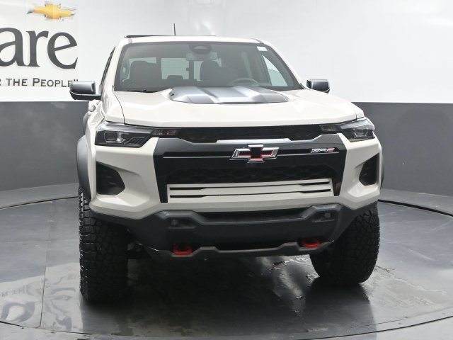 New 2026 Chevrolet Colorado ZR2 w/ Midnight Edition AWD/4WD image 29