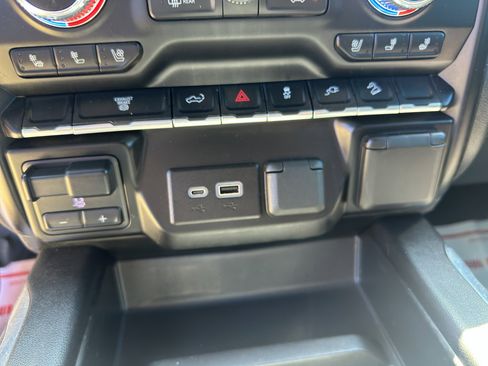 Used 2023 GMC Sierra 2500 AT4 w/ Gooseneck/5TH Wheel Package image 18