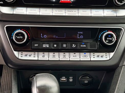 Used 2019 Hyundai Sonata Limited w/ Ultimate Package 02 FWD image 16
