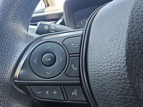 Used 2024 Toyota Corolla LE FWD image 16