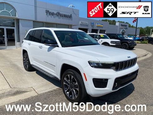 Used 2022 Jeep Grand Cherokee Overland w/ Adv Protech Group III AWD/4WD image 1