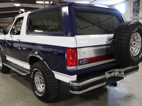 Used 1988 Ford Bronco AWD/4WD image 4