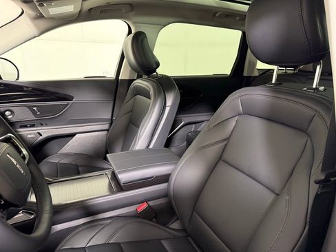 New 2026 Lincoln Nautilus Premier w/ Equipment Group 102A image 23