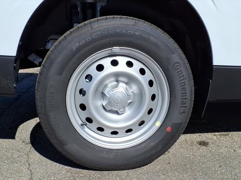 New 2026 Ford Maverick XL w/ Equipment Group 101A image 9