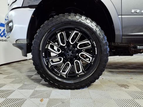 Used 2021 RAM 2500 Laramie image 8