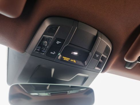 Used 2025 Porsche 911 Carrera T image 21