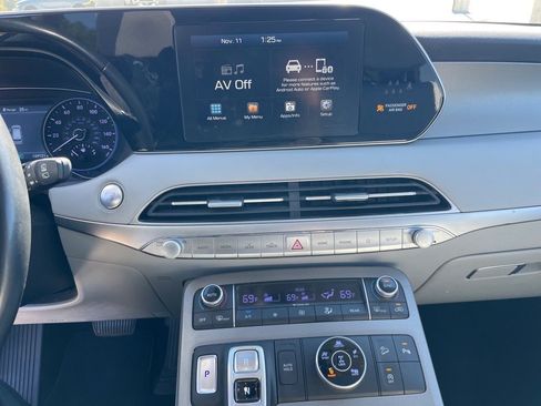 Used 2020 Hyundai Palisade SEL w/ Convenience Package image 14
