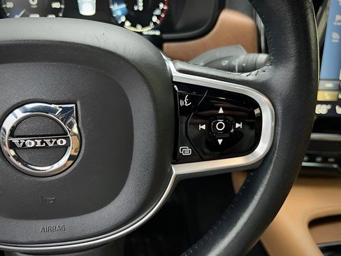 Used 2017 Volvo S90 T5 Inscription w/ Vision Package image 40