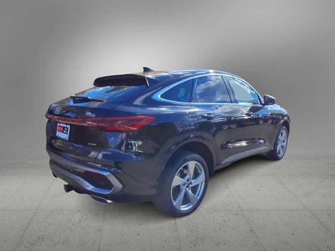 New 2025 Audi Q5 Premium Plus image 8