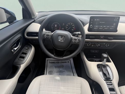 New 2027 Honda HR-V LX image 16