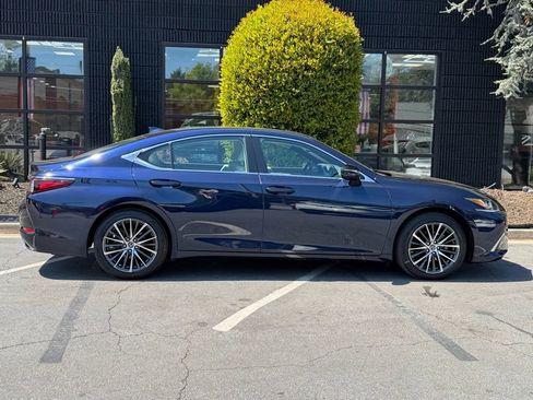 Used 2023 Lexus ES 350 w/ Premium Package image 21