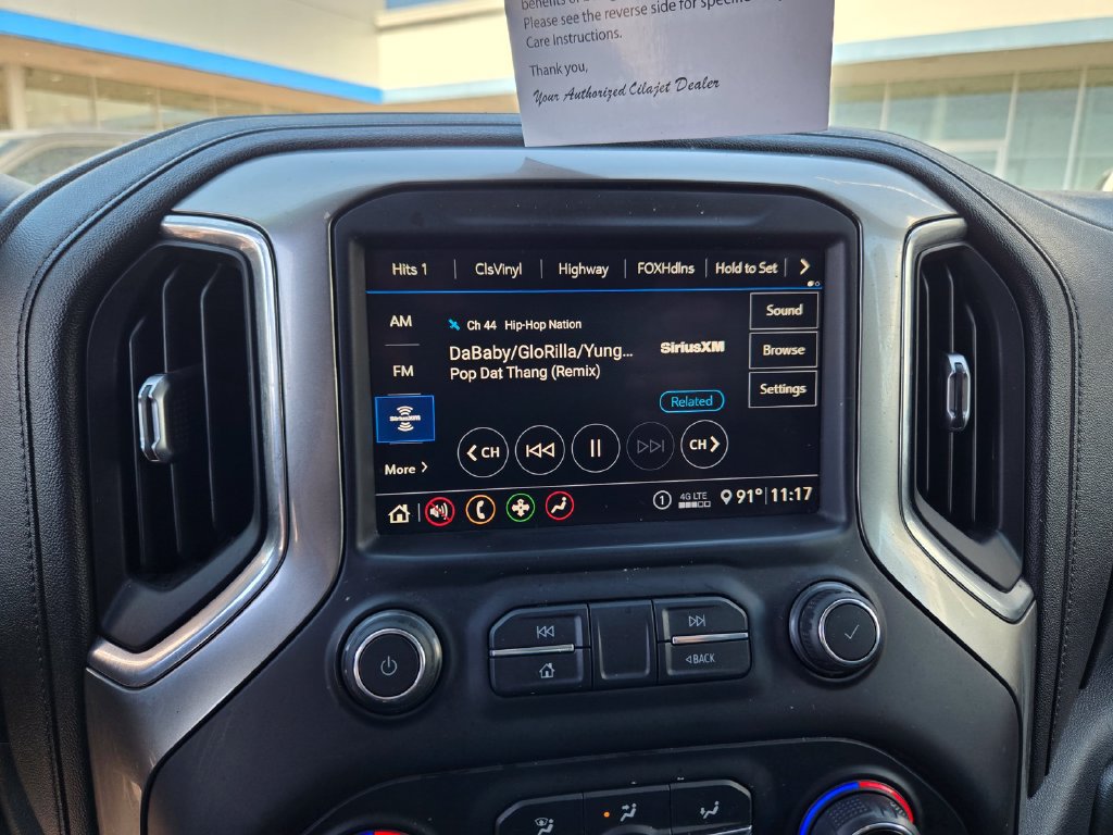 Used 2020 Chevrolet Silverado 1500 RST AWD/4WD image 16
