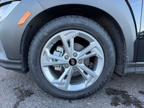 Used 2023 Hyundai Kona SEL FWD image 26