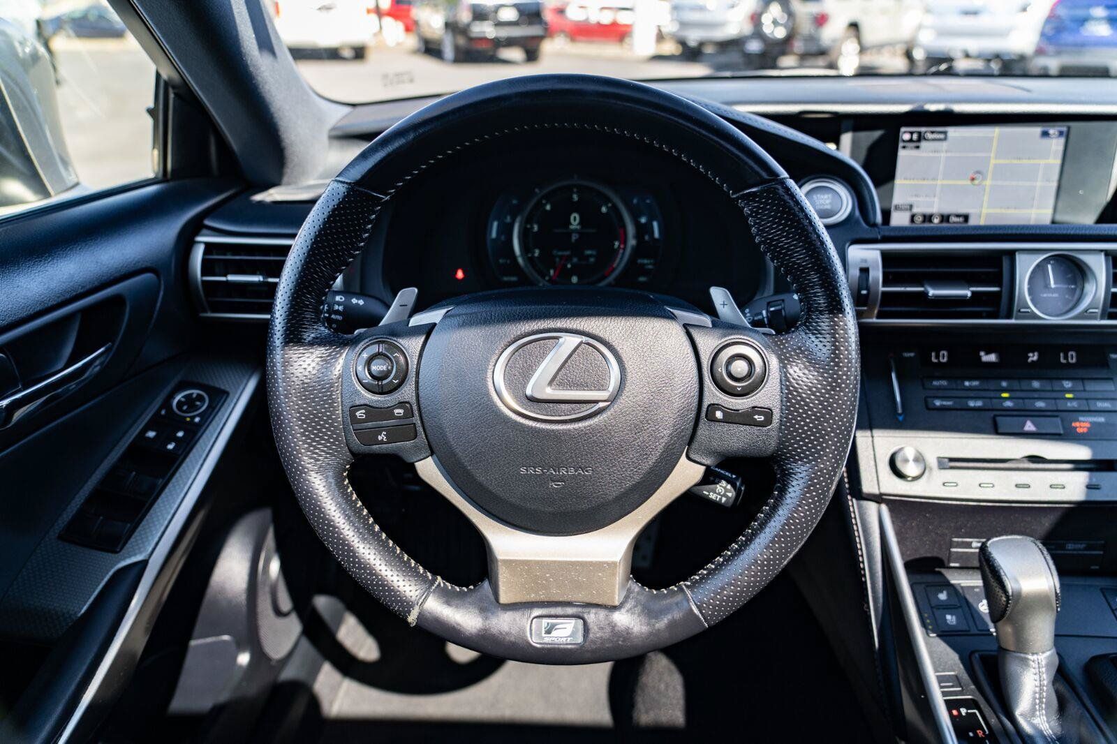Used 2016 Lexus IS 300 AWD image 13