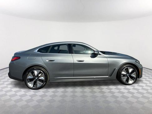 New 2026 BMW i4 xDrive40 RWD image 3