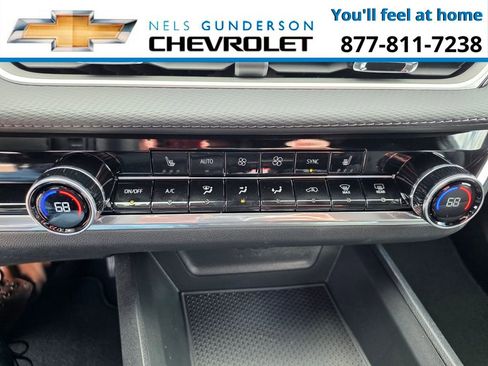 New 2026 Chevrolet Equinox LT w/ Convenience Package II AWD/4WD image 24
