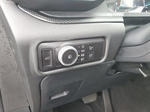 Used 2023 Ford Explorer ST-Line AWD/4WD image 10