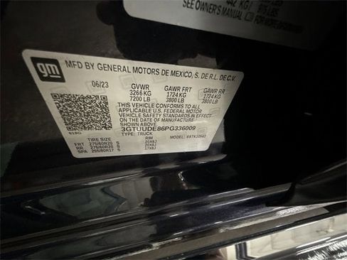 Used 2023 GMC Sierra 1500 SLT w/ SLT Premium Plus Package image 66