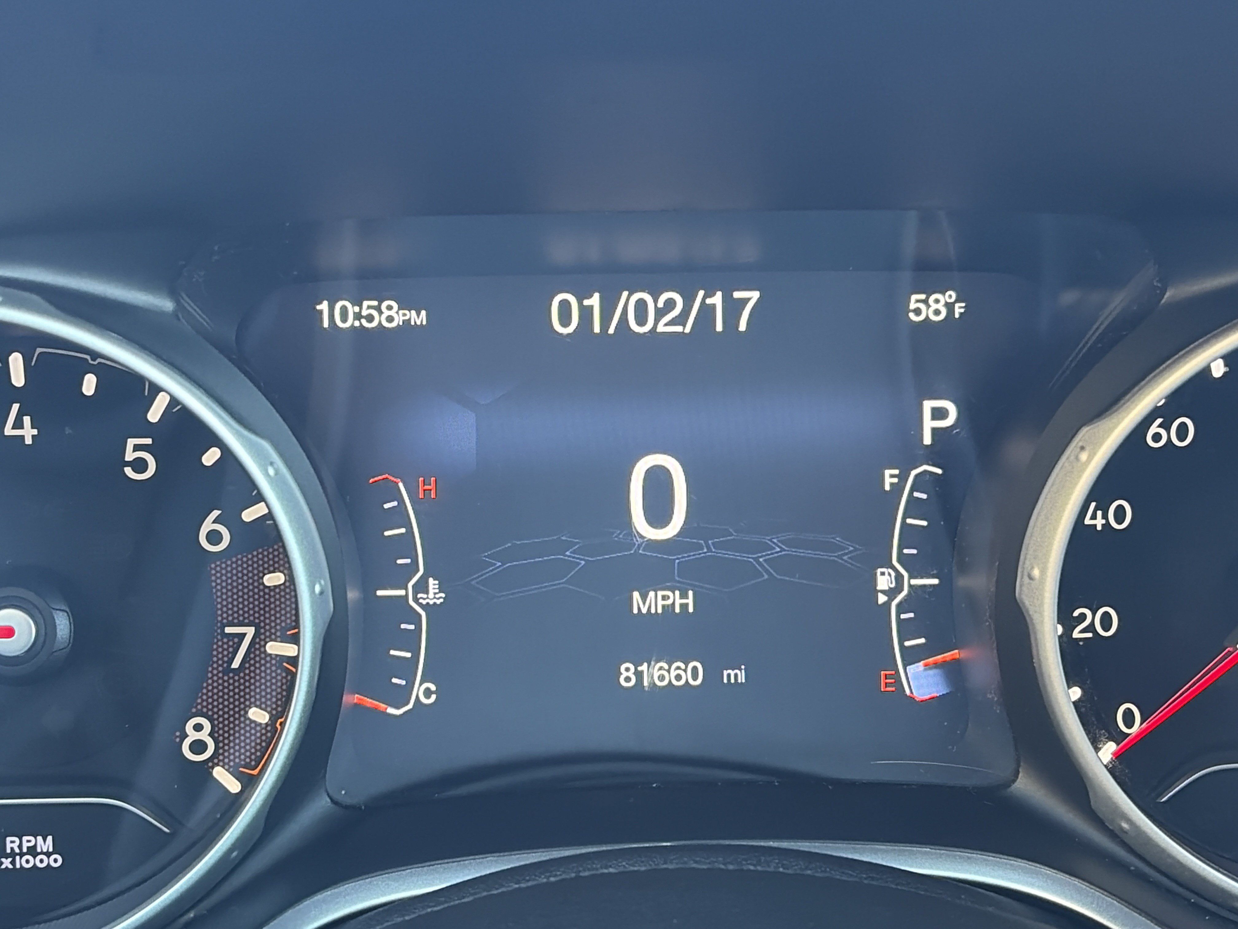 Used 2018 Jeep Compass Latitude w/ Popular Equipment Group AWD/4WD image 21