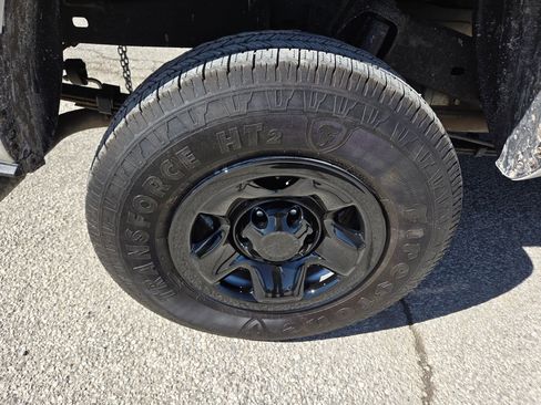 Used 2021 Toyota Tacoma SR image 23