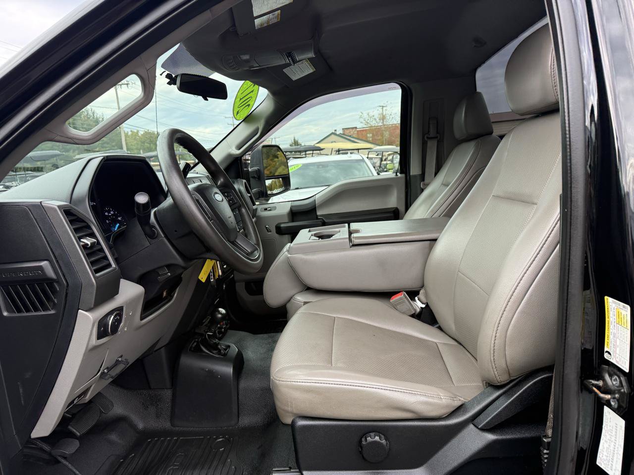 Used 2017 Ford F350 XL AWD/4WD image 26