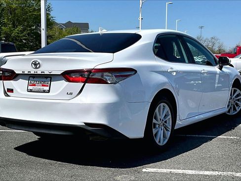 Used 2023 Toyota Camry LE image 12