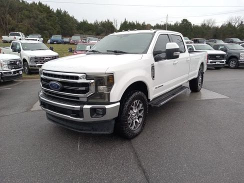 Used 2020 Ford F350 Lariat w/ Lariat Ultimate Package image 3