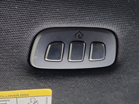 Used 2020 Lincoln Navigator L Reserve w/ Equipment Group 208A Reserve image 14