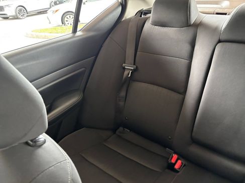Used 2025 Nissan Altima 2.5 SV FWD image 38