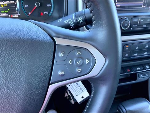 Used 2016 Chevrolet Colorado Z71 image 24