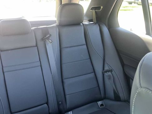 Used 2025 Mercedes-Benz GLE 350 4MATIC image 31