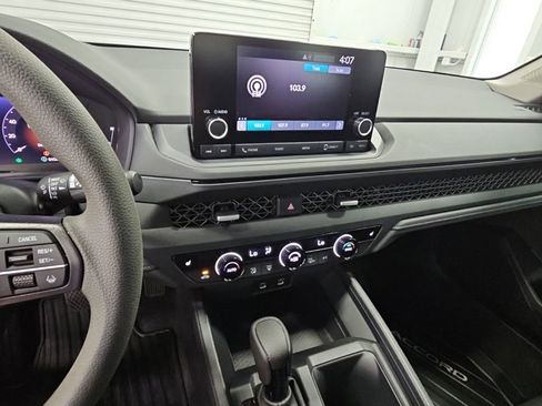 Used 2024 Honda Accord EX image 12