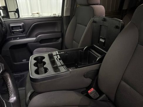 Used 2018 Chevrolet Silverado 1500 LT w/ True North Edition AWD/4WD image 18