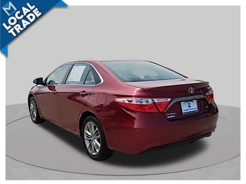 Used 2016 Toyota Camry SE FWD image 7
