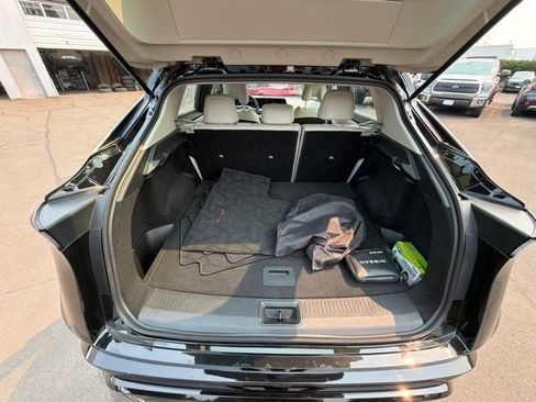 Used 2023 Nissan Ariya FWD image 24