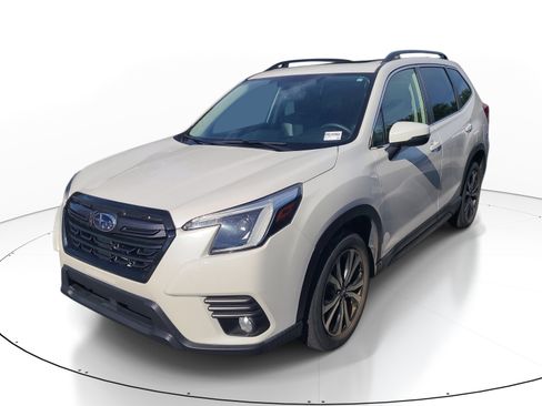 Used 2023 Subaru Forester Limited AWD/4WD image 3