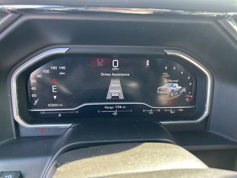 Used 2023 GMC Sierra 1500 AT4X image 21