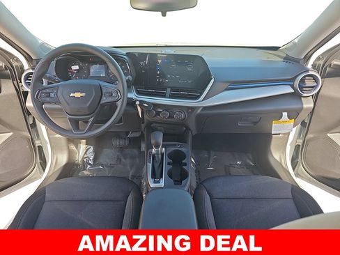 New 2026 Chevrolet Trax LS w/ Driver Confidence Package FWD image 9