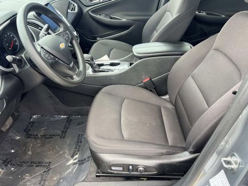 Used 2024 Chevrolet Malibu LT FWD image 14
