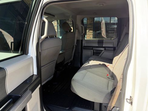 Used 2018 Ford F250 XLT w/ FX4 Off-Road Package AWD/4WD image 5
