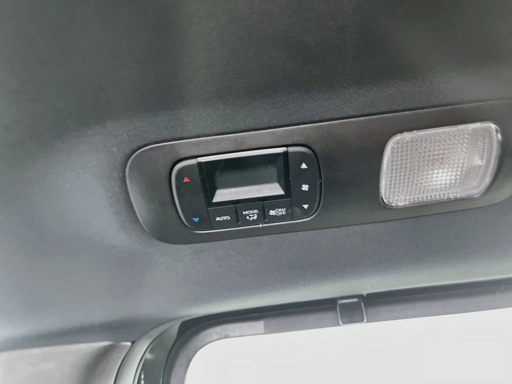 Used 2025 Honda Odyssey Sport-L image 33