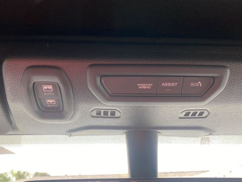 Used 2023 Jeep Wrangler Sahara w/ Cold Weather Group image 4