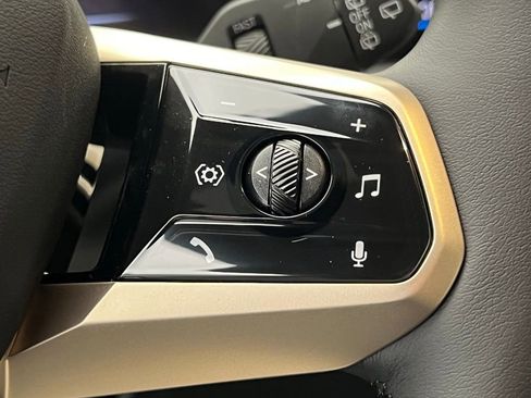 New 2026 BMW iX xDrive45 w/ Premium Package image 17