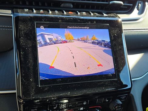 New 2025 Jeep Grand Cherokee Laredo X w/ Luxury Tech Group I image 30